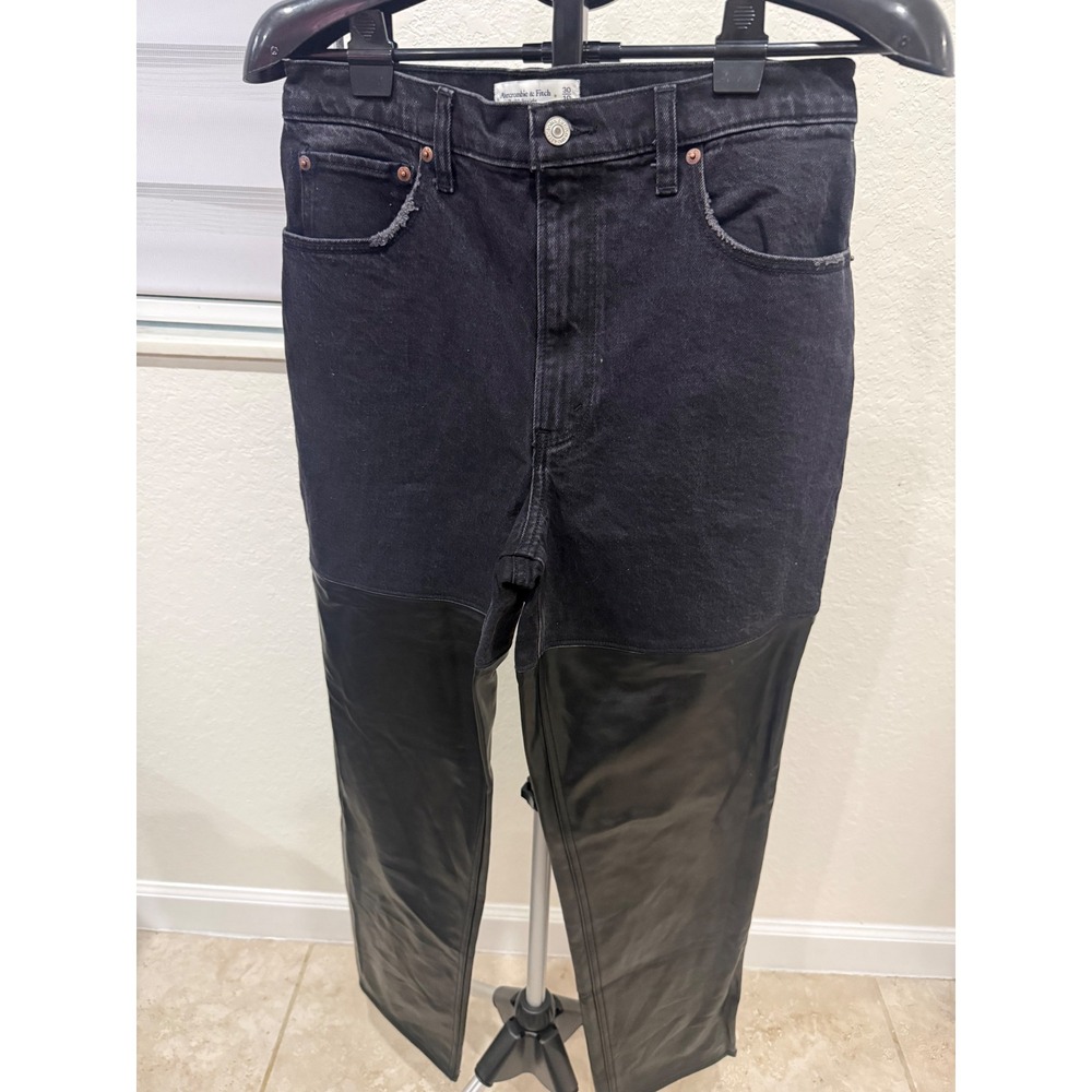 Abercrombie & Fitch 90s Straight Ultra High Rise Faux Leather Denim Jeans 30/10